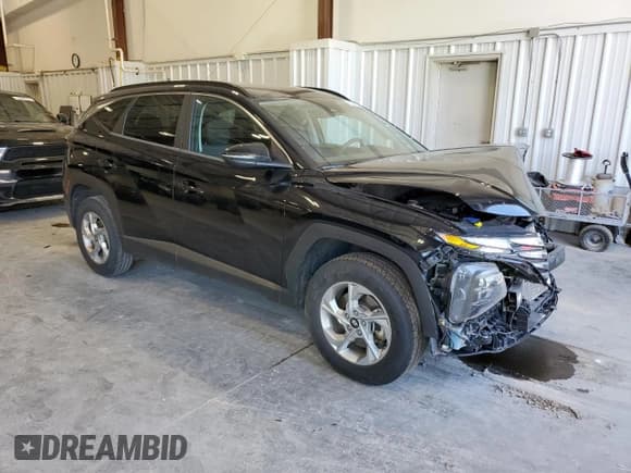 ✅ 2022 Hyundai Tucson SEL • VIN: 5NMJBCAE5NH038468 • Lot: 71234104. Wystawiony na Copart z przebiegiem 102 485 mil. Bezpłatny archiwum sprzedaży aukcyjnych z USA i szczegółowy raport historii pojazdu na DreamBid. Zdjęcie 4.