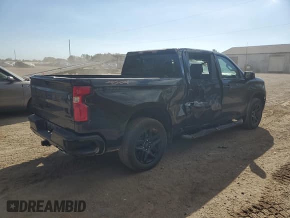 ✅ 2023 Chevrolet Silverado 1500 RST • VIN: 1GCUDEE86PZ175229 • Лот: 85132035. Опубликован ранее на Copart с пробегом 30 854 миль. Бесплатный доступ к архиву аукционных продаж из США и подробный отчёт об истории автомобиля на DreamBid. Изображение 3.