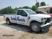 ✅ 2023 Ford F-150 XL • VIN: 1FTMF1CB4PKE18742 • Lot: 67397305. Wystawiony na Copart z przebiegiem 28 206 mil. Bezpłatny archiwum sprzedaży aukcyjnych z USA i szczegółowy raport historii pojazdu na DreamBid. Zdjęcie 4.