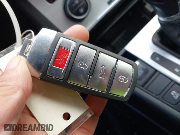 ✅ 2016 Volkswagen CC Sport • VIN: WVWBP7AN8GE504669 • Lot: 43660452. Listed on IAAI with 118,992 mi. Free auction sales archive from the USA and detailed vehicle history report at DreamBid. Image 11.