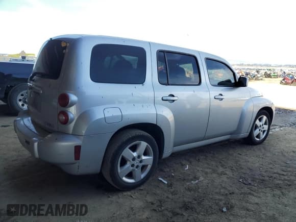 ✅ 2010 Chevrolet HHR 1LT • VIN: 3GNBABDB0AS632933 • Lot: 44667785. Listed on Copart with 233,671 mi. Free auction sales archive from the USA and detailed vehicle history report at DreamBid. Image 3.