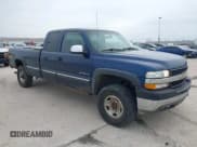 ✅ 2002 Chevrolet Silverado 2500HD • VIN: 1GCHK29U62E106361 • Lot: 39156047. Wystawiony na IAAI z przebiegiem 182 281 mil. Bezpłatny archiwum sprzedaży aukcyjnych z USA i szczegółowy raport historii pojazdu na DreamBid. Zdjęcie 1.
