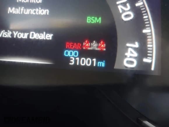 ✅ 2024 Toyota RAV4 XLE Premium • VIN: 2T3C1RFV5RC298640 • Lot: 43519245. Wystawiony na IAAI z przebiegiem 31 001 mil. Bezpłatny archiwum sprzedaży aukcyjnych z USA i szczegółowy raport historii pojazdu na DreamBid. Zdjęcie 16.