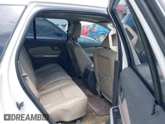 ✅ 2011 Ford Edge Limited • VIN: 2FMDK3KC1BBA14961 • Lot: 42423518. Wystawiony na IAAI z przebiegiem 207 181 mil. Bezpłatny archiwum sprzedaży aukcyjnych z USA i szczegółowy raport historii pojazdu na DreamBid. Zdjęcie 8.