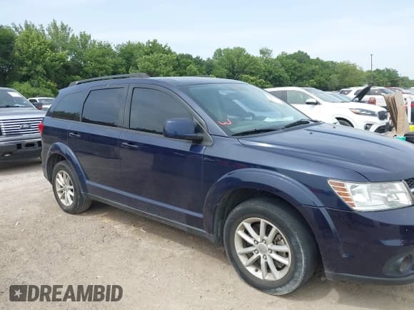 ✅ 2017 Dodge Journey SXT • VIN: 3C4PDDBG4HT574281 • Lot: 42273583. Wystawiony na IAAI z przebiegiem 155 611 mil. Bezpłatny archiwum sprzedaży aukcyjnych z USA i szczegółowy raport historii pojazdu na DreamBid. Zdjęcie 13.