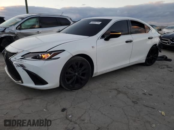 ✅ 2021 Lexus ES 350 F Sport • VIN: 58AHZ1B10MU089401 • Lot: 84805714. Wystawiony na Copart z przebiegiem 80 122 mil. Bezpłatny archiwum sprzedaży aukcyjnych z USA i szczegółowy raport historii pojazdu na DreamBid. Zdjęcie 1.