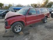 ✅ 2003 Chevrolet S-10 LS • VIN: 1GCCS19X038167526 • Лот: 79934724. Опубликован ранее на Copart с пробегом Не указан. Бесплатный доступ к архиву аукционных продаж из США и подробный отчёт об истории автомобиля на DreamBid. Изображение 1.