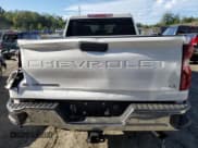 ✅ 2025 Chevrolet Silverado 2500HD LT • VIN: 2GC1KNE78S1234041 • Lot: 85681265. Wystawiony na Copart z przebiegiem 2 408 mil. Bezpłatny archiwum sprzedaży aukcyjnych z USA i szczegółowy raport historii pojazdu na DreamBid. Zdjęcie 6.