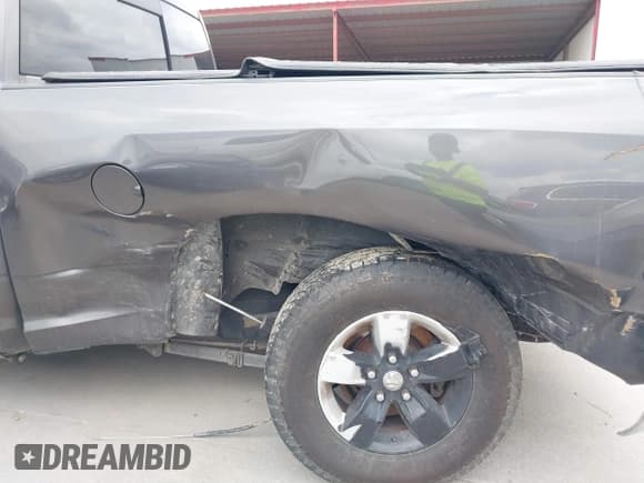 ✅ 2017 Ram 1500 SLT • VIN: 1C6RR7GG3HS663434 • Lot: 41696570. Wystawiony na IAAI z przebiegiem 146 221 mil. Bezpłatny archiwum sprzedaży aukcyjnych z USA i szczegółowy raport historii pojazdu na DreamBid. Zdjęcie 6.