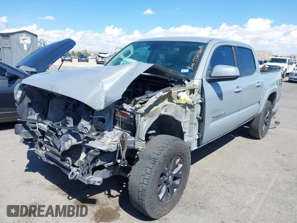 ✅ 2021 Toyota Tacoma TRD Off Road • VIN: 3TMCZ5AN3MM430408 • Lot: 43321325. Wystawiony na IAAI z przebiegiem 93 694 mil. Bezpłatny archiwum sprzedaży aukcyjnych z USA i szczegółowy raport historii pojazdu na DreamBid. Zdjęcie 17.