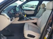 ✅ 2017 BMW X5 xDrive40e • VIN: 5UXKT0C30H0V98008 • Лот: 84608105. Опубликован ранее на Copart с пробегом 143 794 миль. Бесплатный доступ к архиву аукционных продаж из США и подробный отчёт об истории автомобиля на DreamBid. Изображение 7.