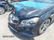 ✅ 2014 Mercedes-Benz E 350 Luxury • VIN: WDDHH8JBXEA996070 • Lot: 42708798. Wystawiony na IAAI z przebiegiem 137 436 mil. Bezpłatny archiwum sprzedaży aukcyjnych z USA i szczegółowy raport historii pojazdu na DreamBid. Zdjęcie 19.