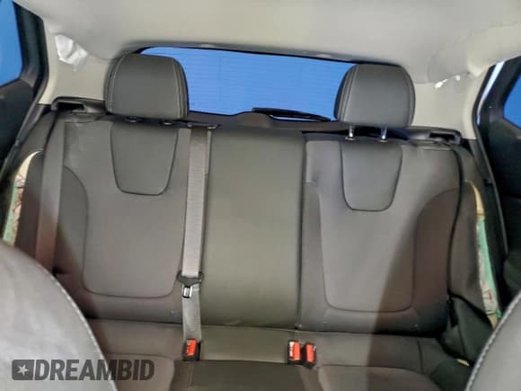 ✅ 2025 Buick Encore GX Preferred • VIN: KL4AMBSL5SB136640 • Лот: 94636665. Опубликован ранее на Copart с пробегом 17 921 миль. Бесплатный доступ к архиву аукционных продаж из США и подробный отчёт об истории автомобиля на DreamBid. Изображение 10.