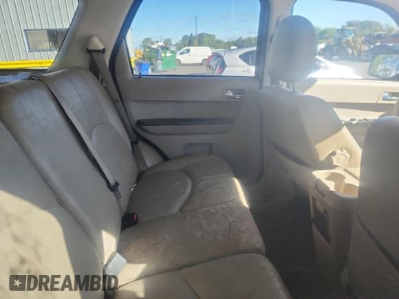 ✅ 2008 Mercury Mariner • VIN: 4M2CU91108KJ11347 • Lot: 82415875. Listed on Copart with 159,507 mi. Free auction sales archive from the USA and detailed vehicle history report at DreamBid. Image 11.