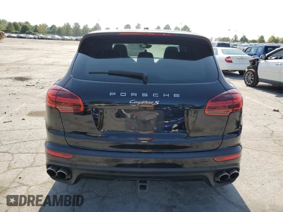 ✅ 2016 Porsche Cayenne S • VIN: WP1AB2A22GLA95100 • Lot: 71469495. Wystawiony na Copart z przebiegiem 146 677 mil. Bezpłatny archiwum sprzedaży aukcyjnych z USA i szczegółowy raport historii pojazdu na DreamBid. Zdjęcie 6.