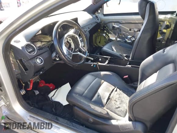 ✅ 2012 Mercedes-Benz C 250 • VIN: WDDGJ4HB0CF743130 • Lot: 41516516. Wystawiony na IAAI z przebiegiem Nie podano. Bezpłatny archiwum sprzedaży aukcyjnych z USA i szczegółowy raport historii pojazdu na DreamBid. Zdjęcie 13.