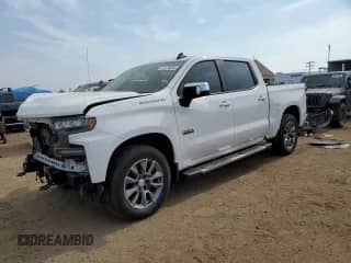 2022 Chevrolet Silverado 1500 LT with VIN 1GCPWCED5NZ198877, listed as a Copart auction lot 67414855 with 43,594 mi miles and Salvage title. Bid and sale history available at DreamBid. Image 1.