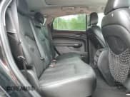 ✅ 2014 Cadillac SRX Performance Collection • VIN: 3GYFNCE30ES642762 • Lot: 54179995. Wystawiony na Copart z przebiegiem 120 623 mil. Bezpłatny archiwum sprzedaży aukcyjnych z USA i szczegółowy raport historii pojazdu na DreamBid. Zdjęcie 11.