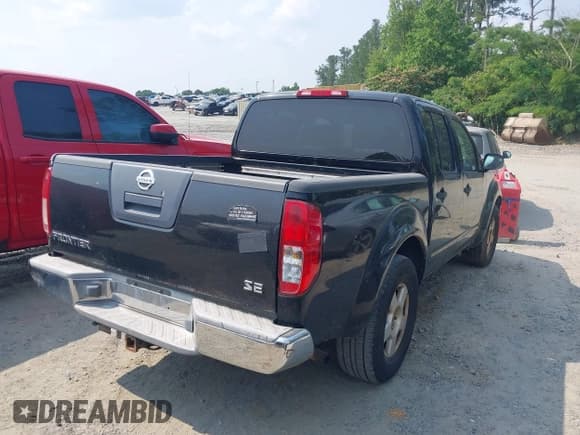 ✅ 2006 Nissan Frontier SE • VIN: 1N6AD07U76C461640 • Лот: 42377825. Опубликован ранее на IAAI с пробегом 228 611 миль. Бесплатный доступ к архиву аукционных продаж из США и подробный отчёт об истории автомобиля на DreamBid. Изображение 4.