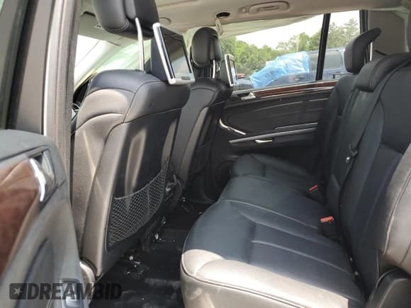 ✅ 2010 Mercedes-Benz GL 450 • VIN: 4JGBF7BE9AA543797 • Lot: 61718305. Wystawiony na Copart z przebiegiem 150 588 mil. Bezpłatny archiwum sprzedaży aukcyjnych z USA i szczegółowy raport historii pojazdu na DreamBid. Zdjęcie 11.