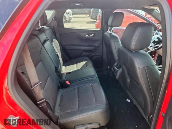 ✅ 2020 Chevrolet Blazer RS • VIN: 3GNKBERS2LS676684 • Lot: 82353065. Wystawiony na Copart z przebiegiem 90 991 mil. Bezpłatny archiwum sprzedaży aukcyjnych z USA i szczegółowy raport historii pojazdu na DreamBid. Zdjęcie 11.