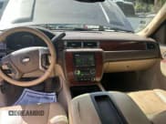 ✅ 2013 Chevrolet Suburban LT • VIN: 1GNSCJE02DR143930 • Lot: 86322005. Listed on Copart with 227,421 mi. Free auction sales archive from the USA and detailed vehicle history report at DreamBid. Image 9.