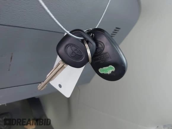 ✅ 2013 Toyota Sienna XLE AAS • VIN: 5TDYK3DC4DS283783 • Лот: 43266179. Опубликован ранее на IAAI с пробегом 184 611 миль. Бесплатный доступ к архиву аукционных продаж из США и подробный отчёт об истории автомобиля на DreamBid. Изображение 11.