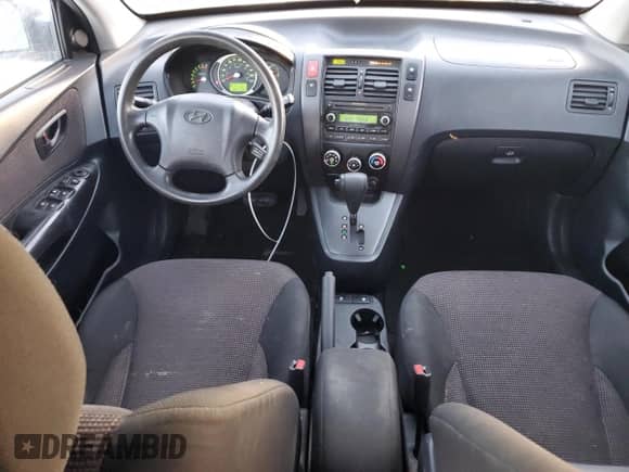 ✅ 2008 Hyundai Tucson GL • VIN: KM8JM72D68U753257 • Lot: 88053695. Wystawiony na Copart z przebiegiem 300 344 mil mil. Skorzystaj z bezpłatnego archiwum sprzedaży aukcyjnych z USA i zobacz szczegółowy raport historii pojazdu na DreamBid. Zdjęcie 8.