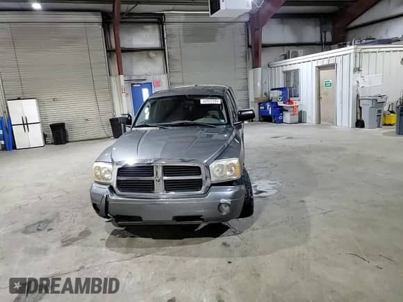 2007 Dodge Dakota SLT с VIN 1D7HW48K27S141462, выставлен на аукционе Copart как лот 62923195 с пробегом 240 711 миль миль и Чистый • Clean title. История ставок и продаж доступна на DreamBid. Изображение 13.