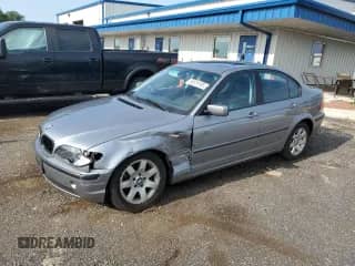 2005 BMW 3 Series 325xi with VIN WBAEU33495PR17444, listed as a Copart auction lot 58529185 with 82,854 mi miles and Non repairable. Bid and sale history available at DreamBid. Image 1.