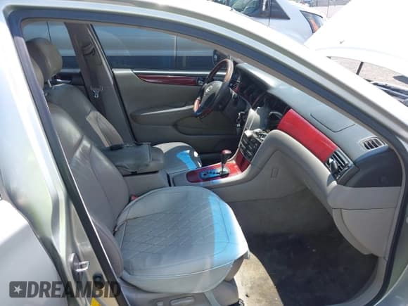 ✅ 2002 Lexus ES 300 • VIN: JTHBF30G720031351 • Lot: 42547399. Listed on IAAI with 275,113 mi. Free auction sales archive from the USA and detailed vehicle history report at DreamBid. Image 5.