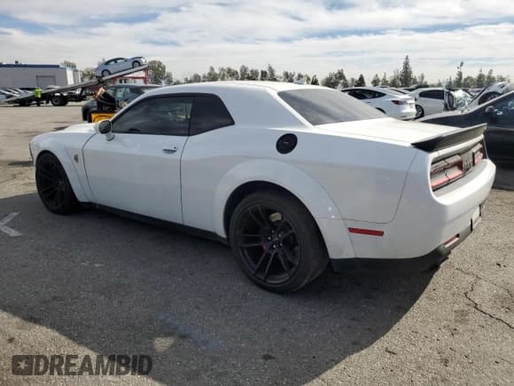 ✅ 2021 Dodge Challenger SRT Hellcat Widebody • VIN: 2C3CDZC97MH617546 • Lot: 43837135. Wystawiony na Copart z przebiegiem 27 344 mil. Bezpłatny archiwum sprzedaży aukcyjnych z USA i szczegółowy raport historii pojazdu na DreamBid. Zdjęcie 2.