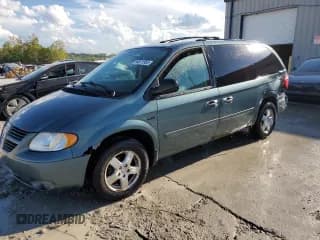 ✅ 2007 Dodge Grand Caravan SXT • VIN: 2D4GP44L47R276948 • Лот: 84971565. Опубликован ранее на Copart с пробегом 239 259 миль. Бесплатный доступ к архиву аукционных продаж из США и подробный отчёт об истории автомобиля на DreamBid. Изображение 1.