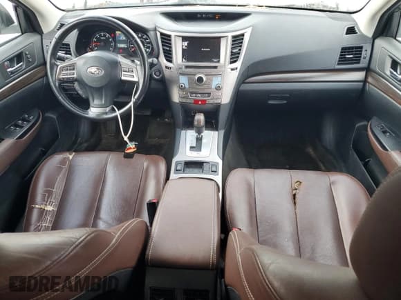 ✅ 2013 Subaru Outback Limited • VIN: 4S4BRDSC3D2308508 • Lot: 87044015. Wystawiony na Copart z przebiegiem 173 701 mil. Bezpłatny archiwum sprzedaży aukcyjnych z USA i szczegółowy raport historii pojazdu na DreamBid. Zdjęcie 8.