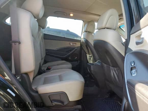 2017 Hyundai Santa Fe Limited Ultimate with VIN KM8SR4HFXHU216453, listed as a Copart auction lot 82369535 with 110,815 mi miles and Salvage title. Bid and sale history available at DreamBid. Image 11.