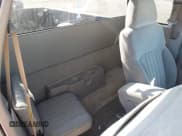 ✅ 2002 Chevrolet S-10 LS • VIN: 1GCCS19W228189677 • Лот: 41952440. Опубликован ранее на IAAI с пробегом 81 319 миль. Бесплатный доступ к архиву аукционных продаж из США и подробный отчёт об истории автомобиля на DreamBid. Изображение 8.