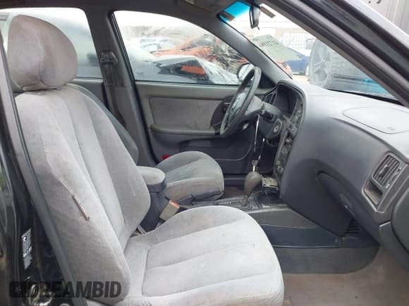 ✅ 2005 Hyundai Elantra GLS • VIN: KMHDN46D65U002836 • Лот: 41721996. Опубликован ранее на IAAI с пробегом 203 961 миль. Бесплатный доступ к архиву аукционных продаж из США и подробный отчёт об истории автомобиля на DreamBid. Изображение 5.