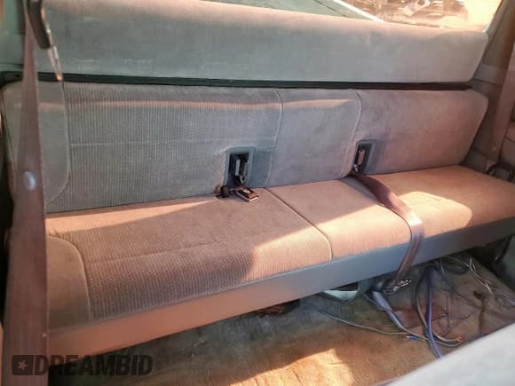 ✅ 1994 Ford F-150 • VIN: 1FTEX15N5RKB18610 • Lot: 58491115. Listed on Copart with 263,185 mi. Free auction sales archive from the USA and detailed vehicle history report at DreamBid. Image 10.