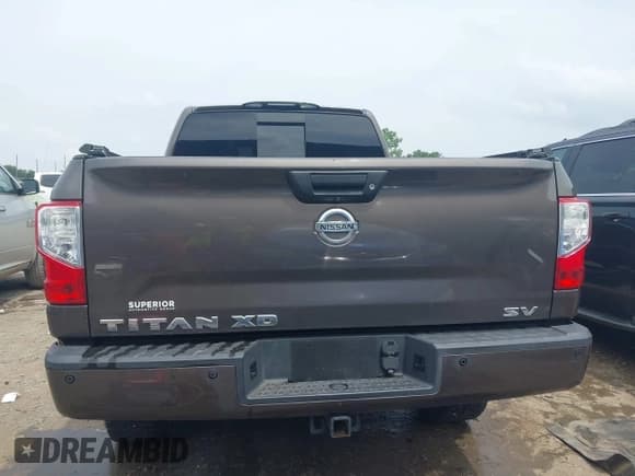 ✅ 2017 Nissan Titan SV • VIN: 1N6AA1F21HN551632 • Lot: 42756675. Listed on IAAI with 60,664 mi. Free auction sales archive from the USA and detailed vehicle history report at DreamBid. Image 15.