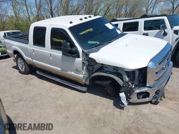✅ 2014 Ford F-250 XL • VIN: 1FT7W2BT9EEB59304 • Lot: 41979109. Listed on IAAI with 222,714 mi. Free auction sales archive from the USA and detailed vehicle history report at DreamBid. Image 1.