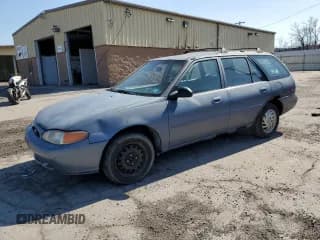 ✅ 1999 Ford Escort SE • VIN: 3FAFP15P3XR200937 • Lot: 48729535. Wystawiony na Copart z przebiegiem 184 546 mil. Bezpłatny archiwum sprzedaży aukcyjnych z USA i szczegółowy raport historii pojazdu na DreamBid. Zdjęcie 1.