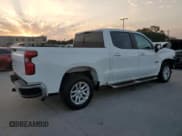 ✅ 2020 Chevrolet Silverado 1500 LT • VIN: 3GCPWCED7LG413799 • Lot: 68431254. Wystawiony na Copart z przebiegiem 96 917 mil. Bezpłatny archiwum sprzedaży aukcyjnych z USA i szczegółowy raport historii pojazdu na DreamBid. Zdjęcie 3.