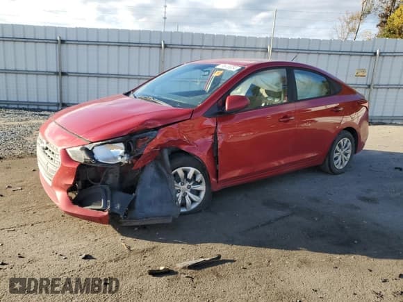 ✅ 2018 Hyundai Accent SE • VIN: 3KPC24A35JE007073 • Лот: 79915854. Опубликован ранее на Copart с пробегом 209 086 миль. Бесплатный доступ к архиву аукционных продаж из США и подробный отчёт об истории автомобиля на DreamBid. Изображение 1.