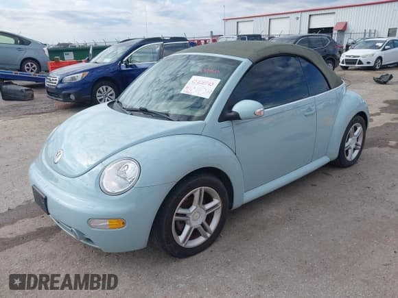✅ 2004 Volkswagen Beetle GLS Turbo • VIN: 3VWCD31Y44M312233 • Лот: 43408943. Опубликован ранее на IAAI с пробегом 110 866 миль. Бесплатный доступ к архиву аукционных продаж из США и подробный отчёт об истории автомобиля на DreamBid. Изображение 2.