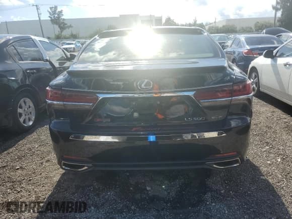 ✅ 2018 Lexus LS 500 • VIN: JTHB51FF1J5004928 • Lot: 49012143. Wystawiony na Copart z przebiegiem Nie podano. Bezpłatny archiwum sprzedaży aukcyjnych z USA i szczegółowy raport historii pojazdu na DreamBid. Zdjęcie 6.