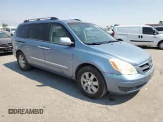 2008 Hyundai Entourage GLS z VIN KNDMC233686048069, wystawiony jako Copart lot #64117545 z przebiegiem 124 268 mil mil oraz Szkoda całkowita • Salvage title. Historia ofert i sprzedaży dostępna na DreamBid. Obrazek 4.