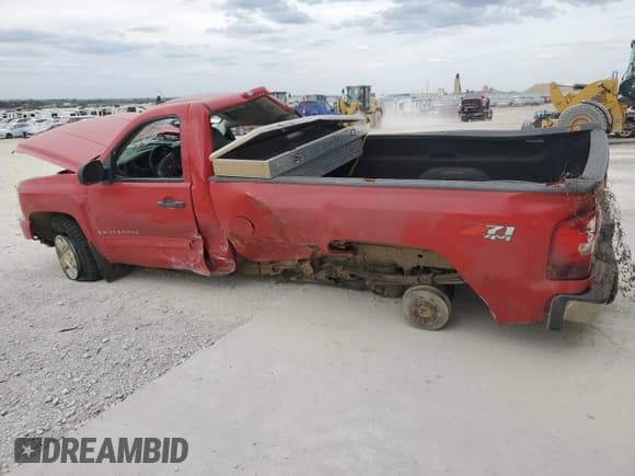 ✅ 2009 Chevrolet Silverado 1500 • VIN: 1GCEK24039Z125752 • Лот: 81302365. Опубликован ранее на Copart с пробегом 90 244 миль. Бесплатный доступ к архиву аукционных продаж из США и подробный отчёт об истории автомобиля на DreamBid. Изображение 2.