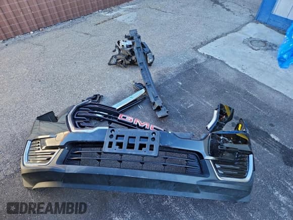 ✅ 2024 GMC Terrain SLE • VIN: 3GKALTEGXRL363798 • Lot: 95144095. Wystawiony na Copart z przebiegiem 42 432 mil. Bezpłatny archiwum sprzedaży aukcyjnych z USA i szczegółowy raport historii pojazdu na DreamBid. Zdjęcie 13.