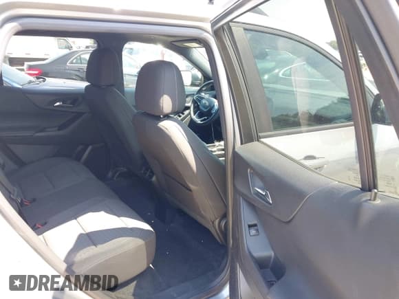 ✅ 2025 Chevrolet Equinox FWD LT • VIN: 3GNAXHEG8SL239846 • Lot: 42784459. Wystawiony na IAAI z przebiegiem 6 804 mil. Bezpłatny archiwum sprzedaży aukcyjnych z USA i szczegółowy raport historii pojazdu na DreamBid. Zdjęcie 8.