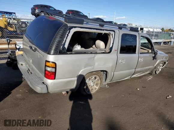 2006 Chevrolet Suburban Z71 с VIN 1GNFK16Z76J157910, выставлен на аукционе Copart как лот 77874854 с пробегом Не указан миль и Списание • Salvage title. История ставок и продаж доступна на DreamBid. Изображение 3.